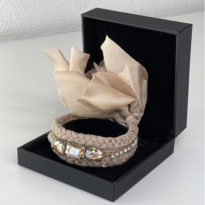 Hovedbilde Armbånd i silke -champagne